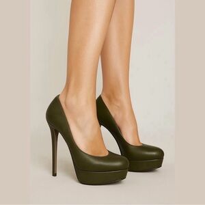 Yves Saint Laurent Black Leather Platform Pumps Size 38 Made in Italy